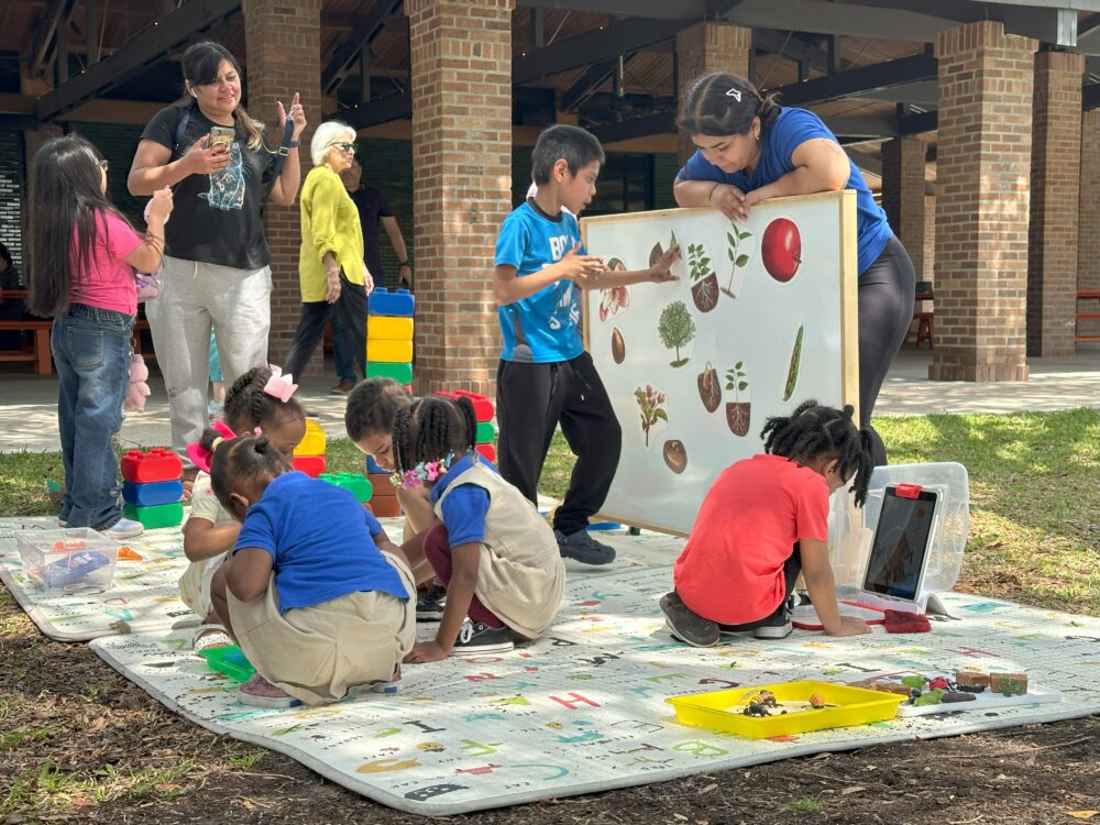 Early Learning Programs to Strengthen Communities | Collab for Children